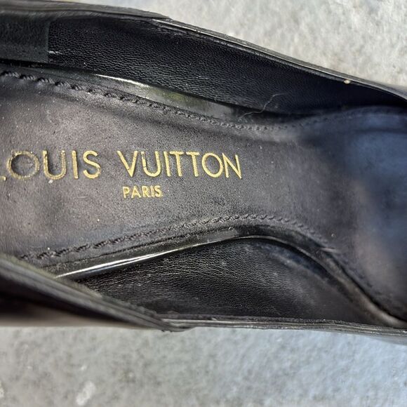 Louis Vuitton patent leather bow heels - Picture 8 of 10